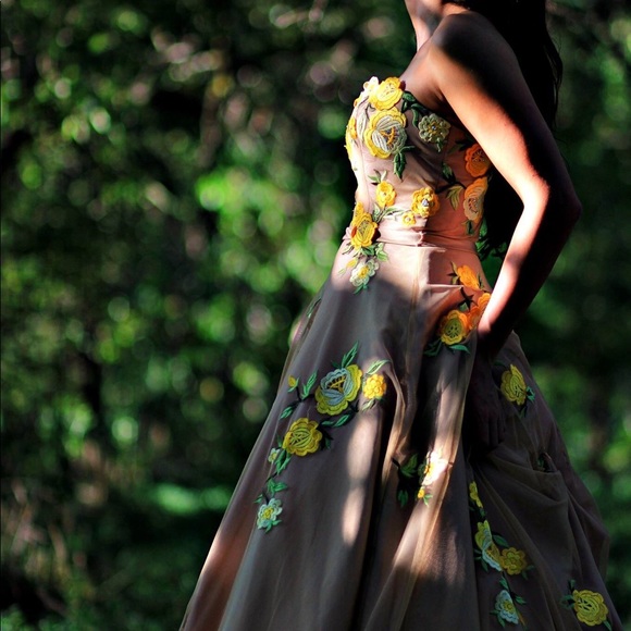 Sherri Hill prom dress - Picture 4 of 4